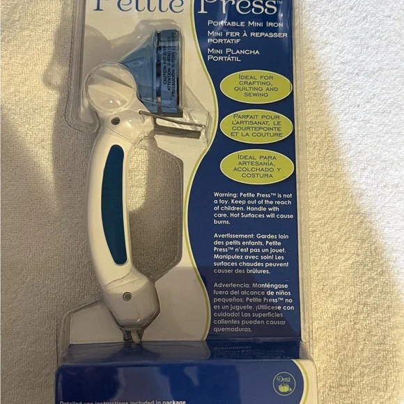 Dritz Mini Iron with Digital Control - Ideal for Crafting, Quilting And Sewing - Picture 4 of 13